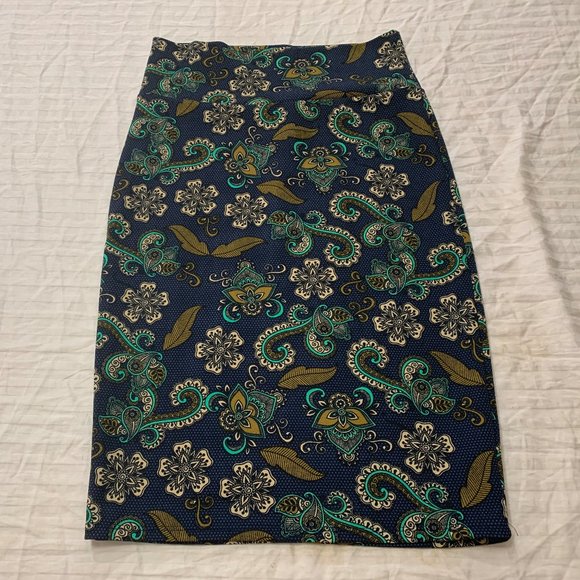 🦚🦚🦚 LULAROE WOMENS SKIRT SIZE S 🦚🦚🦚 - Picture 1 of 3